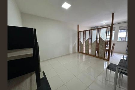 8_photo/94ce6520ad.ceff8192393c33de-ATLAS-501f210e-1bf6-4cb9-8a2c-edb59565de8e.jpg de casa à venda com 3 quartos, m² em Jardim Alice, Ferraz de Vasconcelos