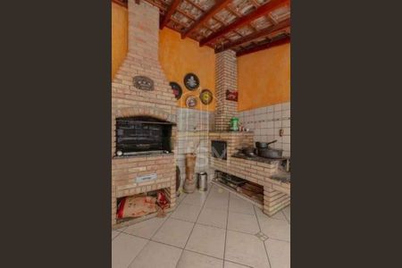 30_photo/94ce680493.2d5b66cf4807465a-ATLAS-b33cbb04-28f8-4b03-ace5-e365797bfd3f.jpg de casa para alugar com 4 quartos, 254m² em Parque Oratório, Santo André