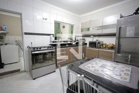 13_photo/94ce681da9.35cd9221f0133683-ATLAS-bd6b698e-9ebe-4bc1-955d-4da18aedf35f.jpg de casa à venda com 3 quartos, 167m² em Vila Francisco Matarazzo, Santo André