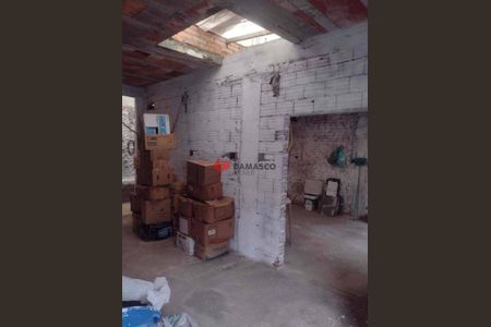 9_photo/94ce682261.d7a91d1757fec3a4-ATLAS-3f8d56ae-918f-4f87-bef2-7e329290560c.jpg de casa à venda com 2 quartos, 70m² em Vila Curuçá, Santo André