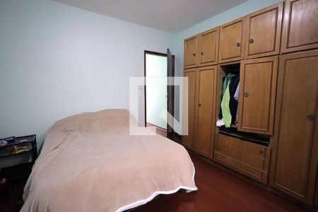 44_photo/94ce6824fb.235b0d64cbaeeb21-ATLAS-71da7779-c248-410b-b2cd-c0ad901ddf16.jpg de casa à venda com 4 quartos, 197m² em Parque João Ramalho, Santo André