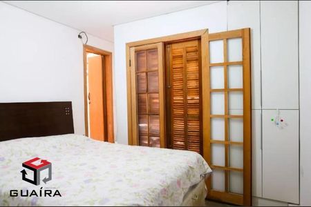 2_photo/94ce6824ff.967bb43d6f31e30b-ATLAS-16b09bb5-5733-45d9-b77c-927618ddc828.jpg de casa à venda com 3 quartos, 130m² em Jardim Nice, Santo André