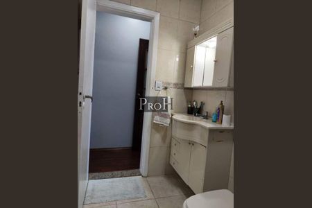 4_photo/94ce682829.ceff8192393c33de-ATLAS-7c0a7e97-d47c-4f50-aa7a-a8601039e4df.jpg de casa à venda com 3 quartos, 200m² em Parque Jaçatuba, Santo André