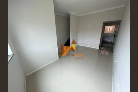 2_photo/94ce6828e9.f7ac8599ad03824a-ATLAS-dd30608f-27ac-4308-876f-ffa8bfb2f454.jpg de casa para alugar com 2 quartos, 145m² em Vila Curuçá, Santo André