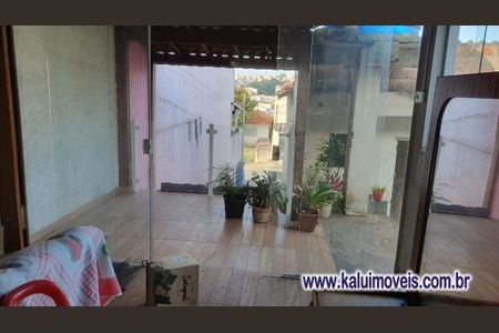 6_photo/94ce682e21.7e2ea02b9085bf9d-ATLAS-60de9703-2430-41a5-ba43-7ee0f903fe03.jpg de casa à venda com 2 quartos, 130m² em Parque João Ramalho, Santo André