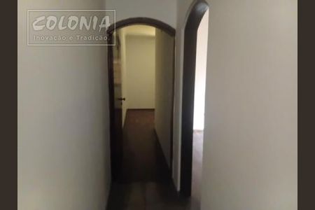 9_photo/94ce682f8d.6a3329eb04d37c58-ATLAS-5c1170c5-7a3d-4704-bdeb-6ec5b7131c9b.jpg de casa para alugar com 2 quartos, 63m² em Parque João Ramalho, Santo André