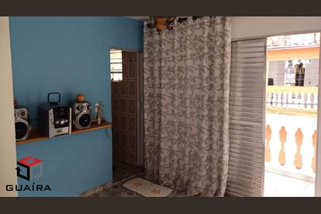 7_photo/94ce683145.bb2cfda027800a9a-ATLAS-9fc352d7-fcf9-475d-92a3-3d749fd3c8dc.jpg de casa à venda com 2 quartos, 122m² em Parque João Ramalho, Santo André