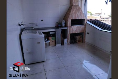 4_photo/94ce683761.2c445d7a253e7411-ATLAS-005c5412-45fb-4208-9dbe-e4ef1b10c56d.jpg de casa à venda com 3 quartos, 121m² em Parque Erasmo Assunção, Santo André