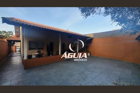 10_photo/94ce6844ff.10655cb5bd00a8f7-ATLAS-73cdb249-18d4-46f5-b6a5-53e3a7bf114f.jpg de casa à venda com 3 quartos, 154m² em Parque Capuava, Santo André