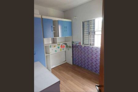 4_photo/94ce68451d.a3ae9ae7e703bbee-ATLAS-da931882-a00d-4d1d-ade4-4e78980a8e69.jpg de casa à venda com 5 quartos, 197m² em Parque Capuava, Santo André