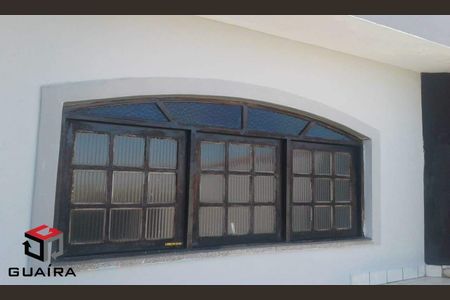 27_photo/94ce6845b9.010d67c462dc4299-ATLAS-365096cd-8220-4720-8406-3ea4f9eeed3e.jpg de casa à venda com 3 quartos, 255m² em Parque Capuava, Santo André