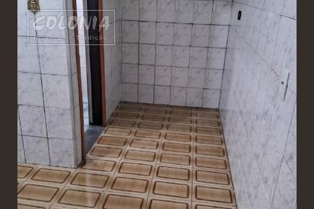 4_photo/94ce6846b3.b23bd874a6f95fe1-ATLAS-4a4df3c6-167d-4b77-b177-0f5723fbbb51.jpg de casa para alugar com 1 quarto, 100m² em Jardim Santo Alberto, Santo André