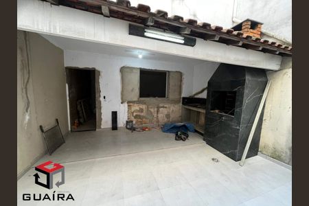 5_photo/94ce6848af.998e17c0ad9a15de-ATLAS-0df19a2e-0599-4566-baf2-c19b80905a0b.jpg de casa à venda com 3 quartos, 250m² em Parque Capuava, Santo André