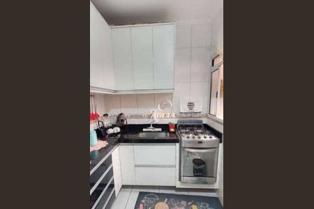 6_photo/94ce684b8b.91ca9e1d3a5160dd-ATLAS-5e6ac16a-5bd1-41b6-8a6d-bbe1ef4fc21d.jpg de casa à venda com 2 quartos, 69m² em Parque Capuava, Santo André