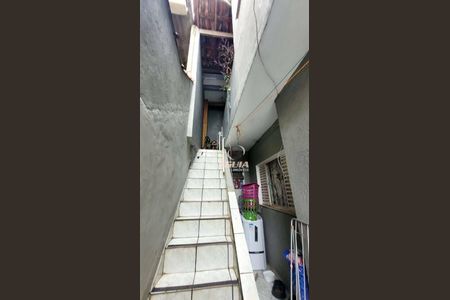 6_photo/94ce684eb1.c1dc00249eefaead-ATLAS-408f700e-858d-4b2a-bd37-a2af6610e2f7.jpg de casa à venda com 3 quartos, 182m² em Parque Capuava, Santo André