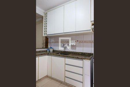 35_photo/94ce684f29.c73b78bac5a2f3b6-ATLAS-29e39c04-058f-4aae-b109-0154860cee3a.jpg de casa à venda com 3 quartos, 210m² em Parque Capuava, Santo André