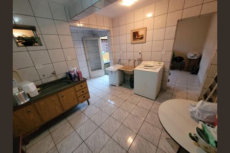 20_photo/94ce684f55.0f81dd1a9a4f6ffb-ATLAS-0e425e82-91d5-4578-9649-63ba8bcaa036.jpg de casa à venda com 4 quartos, 271m² em Parque Capuava, Santo André