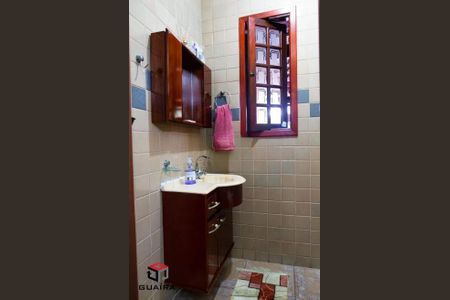 18_photo/94ce684f95.42565445b8a1e2a1-ATLAS-bc36c619-8043-430d-aa8f-3bffe981a94f.jpg de casa à venda com 2 quartos, 250m² em Parque Capuava, Santo André