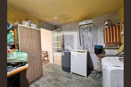 27_photo/94ce684fef.b60f5a7682bed42c-ATLAS-1e3d2777-7cb9-4443-8e4f-93d34095fcef.jpg de casa à venda com 2 quartos, 124m² em Parque Capuava, Santo André