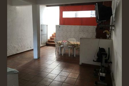 7_photo/94ce68603b.71d57c28792d37c8-ATLAS-1b8b13f4-499d-4d73-b3be-5538583ef85d.jpg de casa à venda com 3 quartos, 204m² em Jardim da Laranjeira (Zona Leste), Mauá
