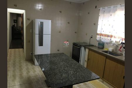 6_photo/94ce68603b.71d57c28792d37c8-ATLAS-731e6ee3-213e-4fd9-acf5-2ff561ee8042.jpg de casa à venda com 3 quartos, 204m² em Jardim da Laranjeira (Zona Leste), Mauá