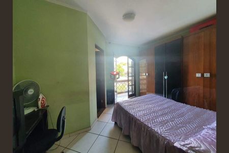 6_photo/94ce686a81.929e80df48862145-ATLAS-c8b40279-9bb4-44b8-aa22-251f3e68ed2e.jpg de casa à venda com 4 quartos, 172m² em Jardim Santo Alberto, Santo André