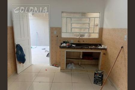 9_photo/94ce686b0f.badfd497b63a3b5d-ATLAS-bbdc3ea1-1664-4868-a423-b77b13458114.jpg de casa para alugar com 1 quarto, m² em Jardim Santo Alberto, Santo André