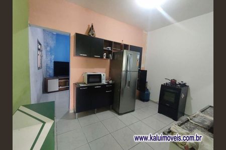 10_photo/94ce686f23.c44ed3ff302b9c33-ATLAS-467525a2-0fec-4e2e-8821-e8967e7b0c0e.jpg de casa à venda com 3 quartos, 90m² em Parque das Nações, Santo André