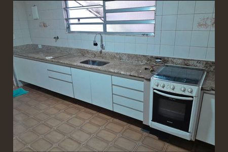 7_photo/94ce686fa3.2f15d505e37c7ac5-ATLAS-962b5f6b-c1fb-48a2-80c1-37d7673a42bd.jpg de casa à venda com 3 quartos, 120m² em Fazenda da Juta, São Paulo