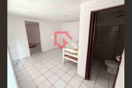 4_photo/94ce693a8b.6ba4ef9df26df2e3-ATLAS-00c4cbec-be39-4760-91c8-2e202439d90a.jpg de casa para alugar com 1 quarto, 10m² em Jardim Bela Vista, Mauá