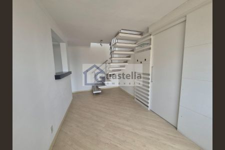 10_photo/94ce69708b.fbcd7a2e7ac63d93-ATLAS-414c40a2-4bf7-4742-8b4f-0b4c1312eabc.jpg de apartamento para alugar com 2 quartos, 45m² em Parque Sao Vicente, Mauá