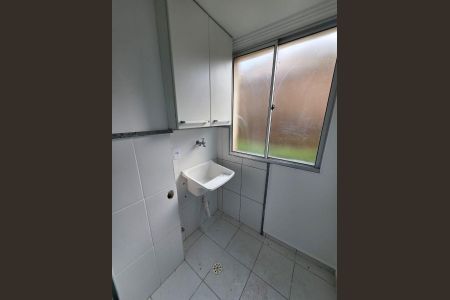 8_photo/94ce69708b.fbcd7a2e7ac63d93-ATLAS-f6452aa5-8630-43cb-a1eb-3d6b915ce1d2.jpg de apartamento para alugar com 2 quartos, 45m² em Parque Sao Vicente, Mauá