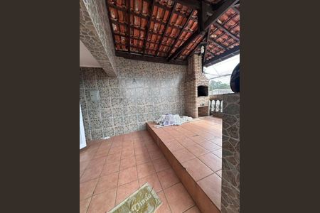 4_photo/94ce697677.08f922be3a726ba4-ATLAS-8de16ea8-4b0b-4b3d-8c5f-1d4f62a600d1.jpg de casa para alugar com 2 quartos, 100m² em Parque Sao Vicente, Mauá