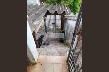 7_photo/94ce6977b7.3949eb60e8e65e7a-ATLAS-fbfc5e63-d3a4-4ef4-b27d-86c1b1e55205.jpg de casa à venda com 3 quartos, 122m² em RP3 (Regiões de Planejamento), Mauá