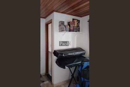 10_photo/94ce699821.ceff8192393c33de-ATLAS-56b2964b-a8c9-4ea8-83b3-25ea00a698c1.jpg de casa à venda com 3 quartos, 75m² em Cidade São Jorge, Santo André