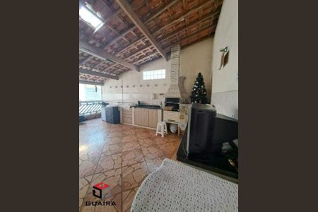 9_photo/94ce699f11.f468b0c7bf094498-ATLAS-c9a961c2-58fa-4e70-a69a-3dad416d736b.jpg de casa à venda com 3 quartos, 245m² em Parque Sao Vicente, Mauá