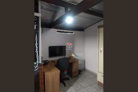 7_photo/94ce69bc3f.dfdf3a77207432af-ATLAS-fd9b941f-8a01-4cda-8256-cb0d6d897904.jpg de casa à venda com 5 quartos, 247m² em Parque Marajoara, Santo André