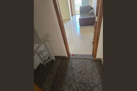 6_photo/94ce69c0b9.54b8780a509023fd-ATLAS-d1940f3b-acf3-416a-a8c8-830d116f6d2f.jpg de casa à venda com 2 quartos, 77m² em Jardim Stetel, Santo André