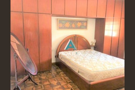 9_photo/94ce69c377.fbcd7a2e7ac63d93-ATLAS-e287e566-1f5e-479e-8c3e-942201ac2220.jpg de casa à venda com 4 quartos, 232m² em Parque Industriario, Santo André