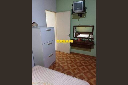 11_photo/94ce69c4c7.7954feb32d1ae247-ATLAS-1a760dac-92d2-44f6-b0e4-0ea07e155de5.jpg de casa à venda com 4 quartos, 166m² em Parque Industriario, Santo André