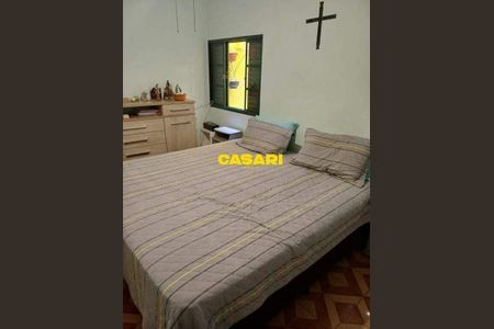 8_photo/94ce69c4c7.7954feb32d1ae247-ATLAS-313c285d-cdbc-4880-82db-d8f6b2b69f50.jpg de casa à venda com 4 quartos, 166m² em Parque Industriario, Santo André