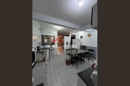 5_photo/94ce69c4db.93b8fa184532727f-ATLAS-cbb3b48d-a02b-45df-8cd5-852df8037859.jpg de casa à venda com 4 quartos, 166m² em Parque Industriario, Santo André