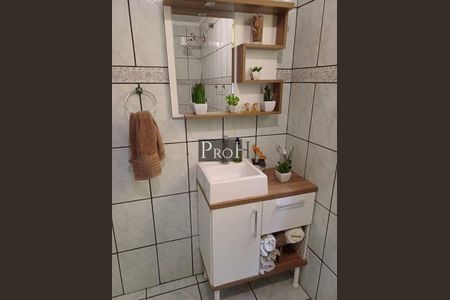 4_photo/94ce69c4e5.ceff8192393c33de-ATLAS-f2d82475-da4f-46bb-b49a-3eda4c980d93.jpg de casa à venda com 4 quartos, 166m² em Vila Homero Thon, Santo André