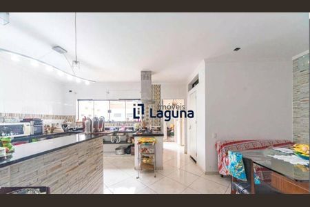 8_photo/94ce69c4e9.6b2453e70642c87c-ATLAS-b520a6b4-14d7-4e20-845b-ddeb6404d991.jpg de casa para alugar com 3 quartos, 338m² em Parque Industriario, Santo André