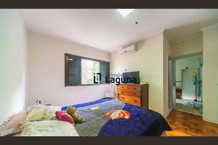 4_photo/94ce69c4e9.6b2453e70642c87c-ATLAS-dfb93797-09c2-4348-a4a8-455339022952.jpg de casa para alugar com 3 quartos, 338m² em Parque Industriario, Santo André