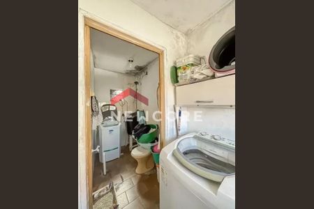 8_photo/94ce69d0c9.bf28833e41de0c90-ATLAS-caf613dc-422c-46bb-8954-a7b5693e4fba.jpg de casa à venda com 6 quartos, 148m² em Vila América, Santo André