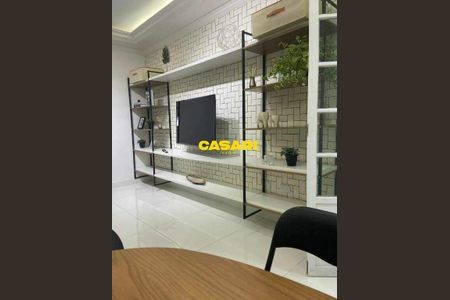 8_photo/94ce69d82f.70edc2b185d14f45-ATLAS-47c4d38c-5268-4e8b-a585-00a26e26ec61.jpg de casa à venda com 2 quartos, 100m² em Vila América, Santo André