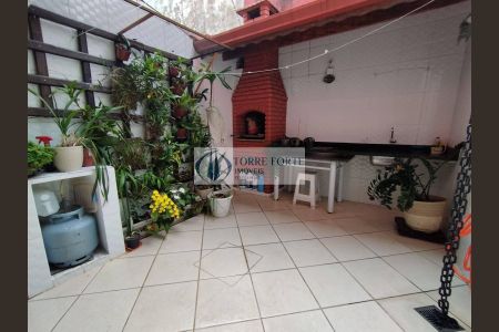 13_photo/94ce69e16d.ceff8192393c33de-ATLAS-08f6c0e9-d031-4c7f-aa2f-3525578dd316.jpg de casa à venda com 3 quartos, 136m² em Vila Helena, Santo André