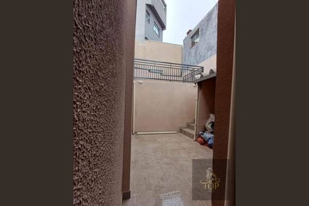 2_photo/94ce69e2b1.aef4de6394ba8e6d-ATLAS-c70f0300-363e-4baf-ad16-ee1c23d07a9e.jpg de casa à venda com 1 quarto, 60m² em Vila Linda, Santo André