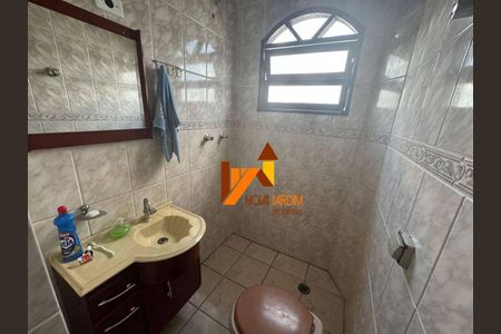 45_photo/94ce69e457.4534fda87e61c028-ATLAS-4edbb8cc-1551-43ed-8f1a-4de0bf329f7c.jpg de casa para alugar com 4 quartos, 300m² em Vila Pires, Santo André